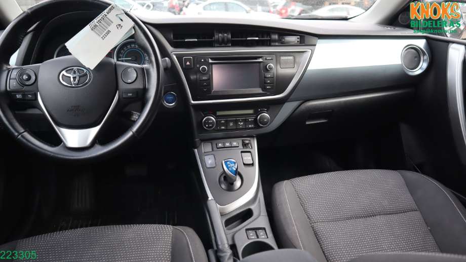 Toyota Auris 2013-2015 (Type II, Fase 1) , Motorkode: 2ZR-FXE, Girkassekode: P410