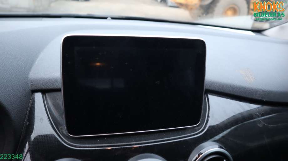 Mercedes B-Klasse 2011-2018 (W246) (W246), Motorkode: EM0004, Girkassekode: 