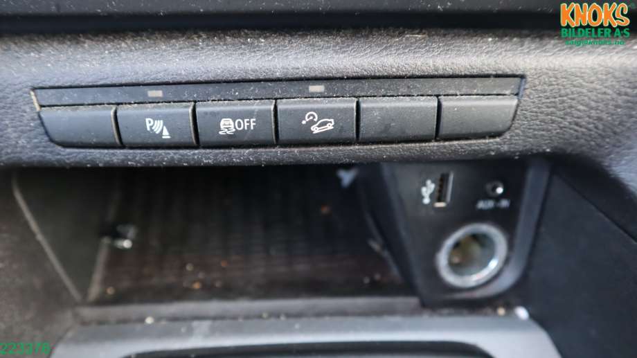 BMW X1 2009-2015 (E84) (E84), Motorkode: N47-D20C, Girkassekode: 