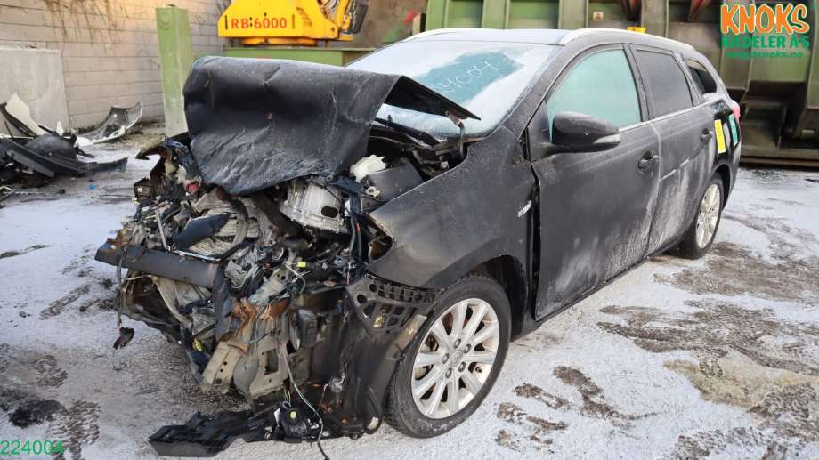 Toyota Auris 2015-2019 (Type II, Fase 2) , Motorkode: 2ZR-FXE, Girkassekode: P410