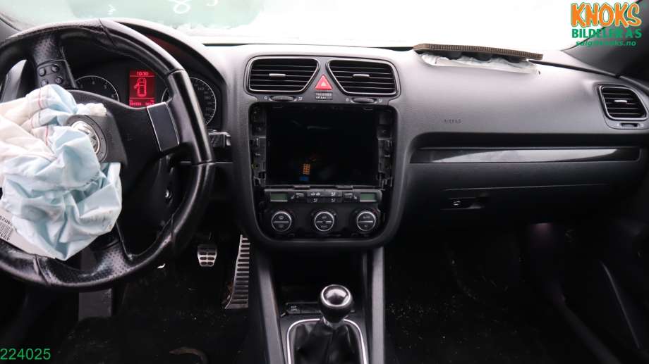 VW Scirocco 2008-2013 , Motorkode: CAVD;CTHD, Girkassekode: KWB
