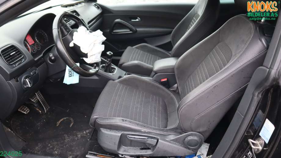 VW Scirocco 2008-2013 , Motorkode: CAVD;CTHD, Girkassekode: KWB