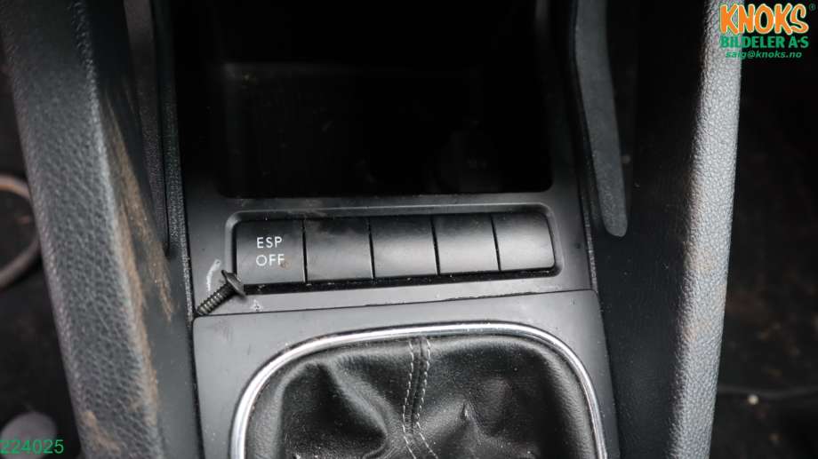 VW Scirocco 2008-2013 , Motorkode: CAVD;CTHD, Girkassekode: KWB