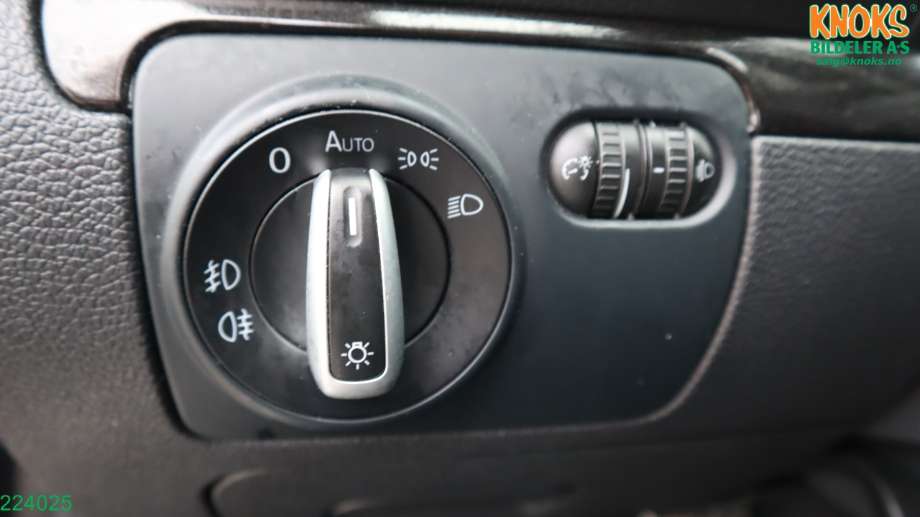 VW Scirocco 2008-2013 , Motorkode: CAVD;CTHD, Girkassekode: KWB