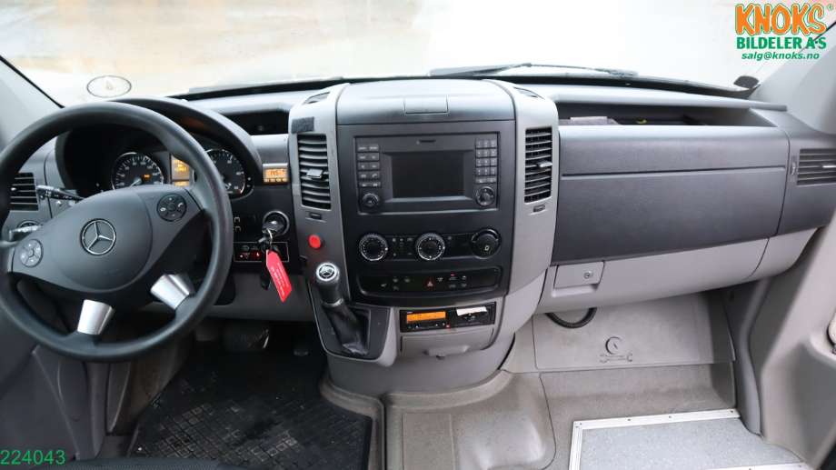 Mercedes Sprinter 2013-2018 (Fase 2) (906) (906), Motorkode: OM651.955, Girkassekode: 