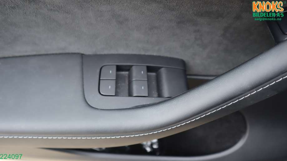 Tesla Model Y 2021-2024 (Type I) , Motorkode: , Girkassekode: 