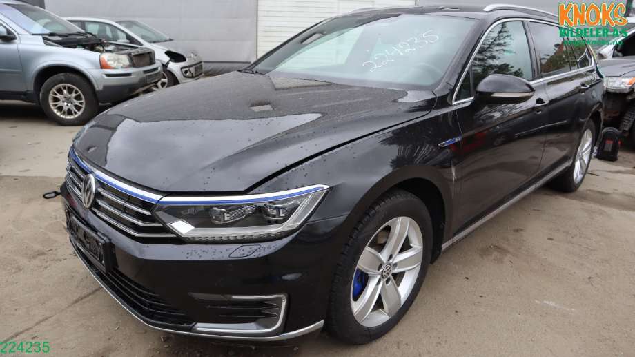VW Passat 2015-2019 (Fase 1) (B8) (B8), Motorkode: CUKC, Girkassekode: SCB