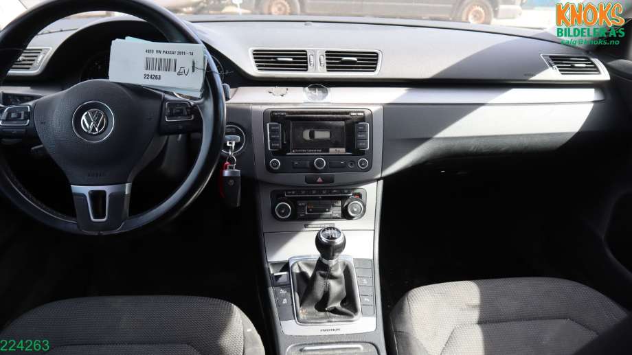 VW Passat 2011-2015 (B7) (B7), Motorkode: CFFB, Girkassekode: 
