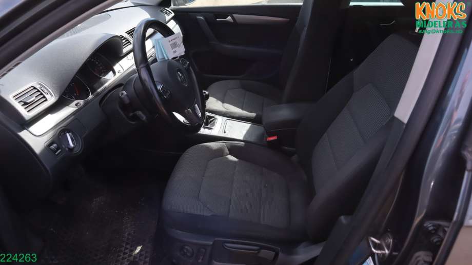 VW Passat 2011-2015 (B7) (B7), Motorkode: CFFB, Girkassekode: 