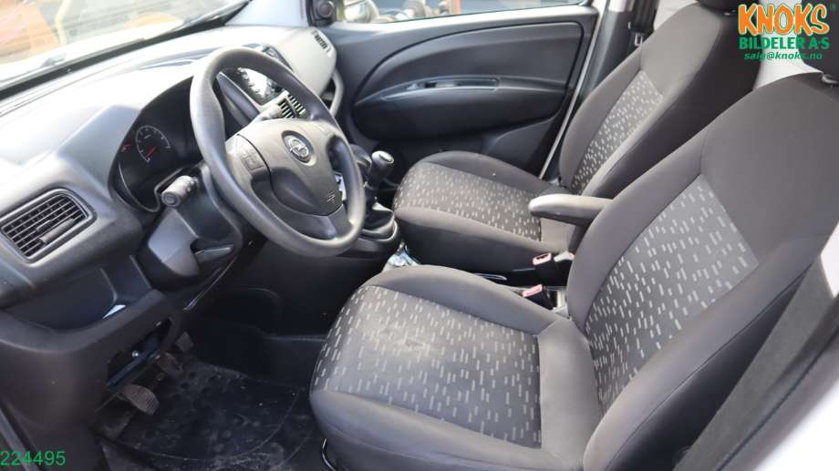 Opel Combo D 2012-2018 , Motorkode: A13FD, Girkassekode: NML