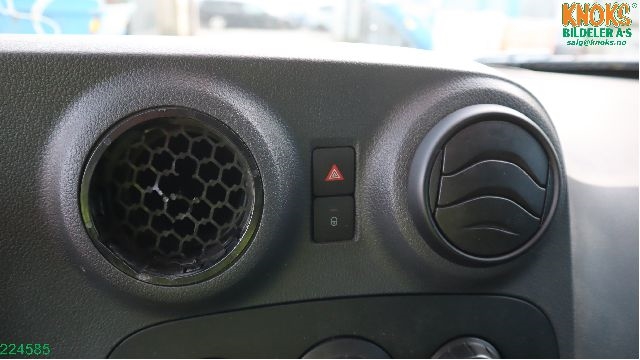 Mercedes Citan 2012-2021 (W415) (W415), Motorkode: OM607.951, Girkassekode: 