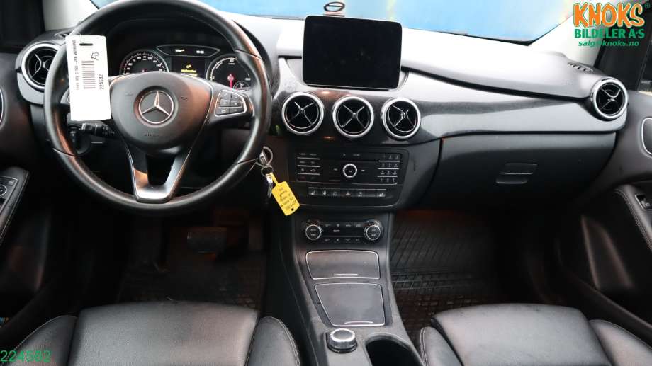 Mercedes B-Klasse 2011-2018 (W246) (W246), Motorkode: EM780.990, Girkassekode: 