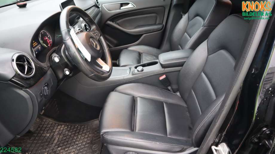 Mercedes B-Klasse 2011-2018 (W246) (W246), Motorkode: EM780.990, Girkassekode: 