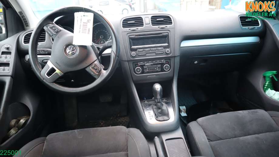 VW Golf VI 2008-2012 , Motorkode: CAYC, Girkassekode: NQE