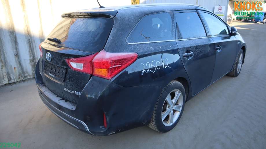 Toyota Auris 2013-2015 (Type II, Fase 1) delebil , Motorkode: 2ZR-FXE, Girkassekode: P410