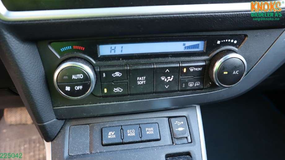 Toyota Auris 2013-2015 (Type II, Fase 1) delebil , Motorkode: 2ZR-FXE, Girkassekode: P410