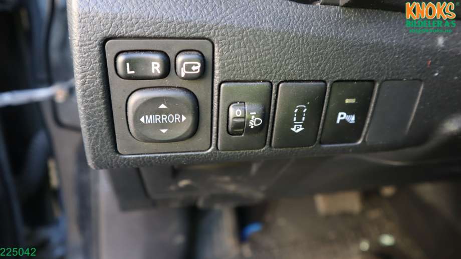Toyota Auris 2013-2015 (Type II, Fase 1) delebil , Motorkode: 2ZR-FXE, Girkassekode: P410