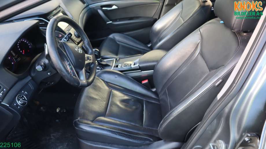Hyundai i40 2012-2017 , Motorkode: D4FD, Girkassekode: 