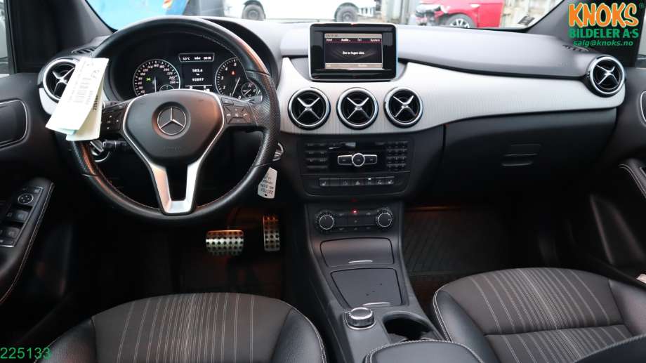 Mercedes B-Klasse 2011-2018 (W246) (W246), Motorkode: M270.910, Girkassekode: 