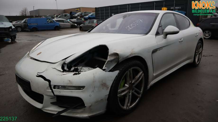 Porsche Panamera 2009-2017 (Type I) (970) (970), Motorkode: MCG.EA, Girkassekode: A7000