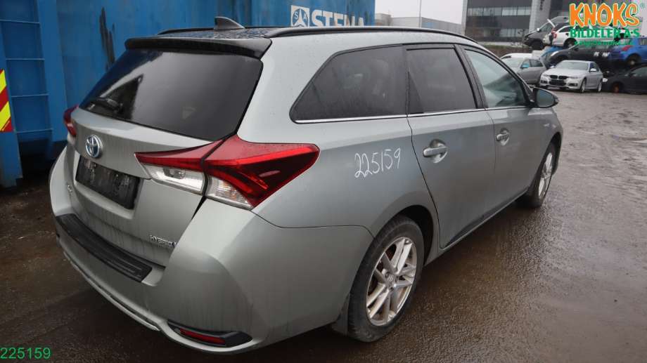 Toyota Auris 2015-2019 (Type II, Fase 2) , Motorkode: 2ZR-FXE, Girkassekode: P410