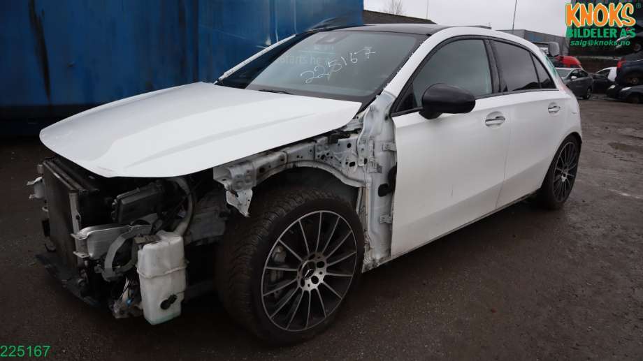 Mercedes A-Klasse 2018-->> (W177) (W177), Motorkode: M260.920, Girkassekode: 