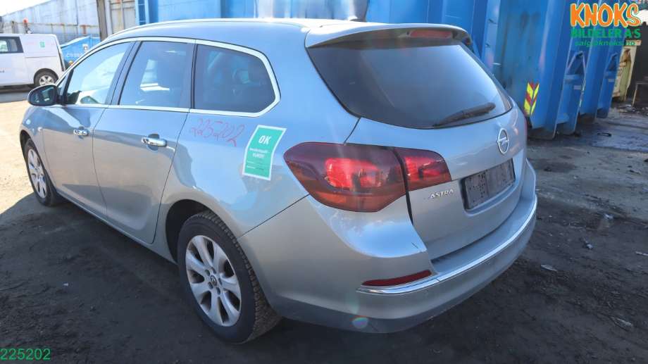 Opel Astra J 2010-2015 , Motorkode: A14NEL, Girkassekode: MZ4