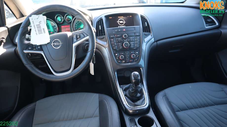 Opel Astra J 2010-2015 , Motorkode: A14NEL, Girkassekode: MZ4