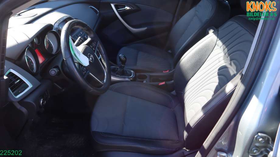 Opel Astra J 2010-2015 , Motorkode: A14NEL, Girkassekode: MZ4