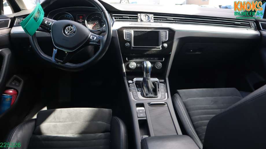 VW Passat 2015-2019 (Fase 1) (B8) (B8), Motorkode: CUKC, Girkassekode: RXG