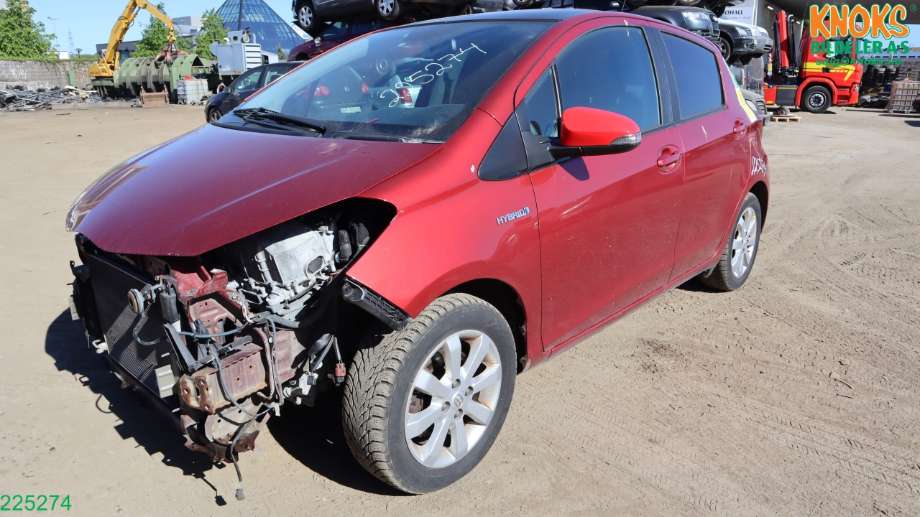 Toyota Yaris 2012-2014 (Type III, Fase 1) delebil , Motorkode: 1NZ-FXE, Girkassekode: 