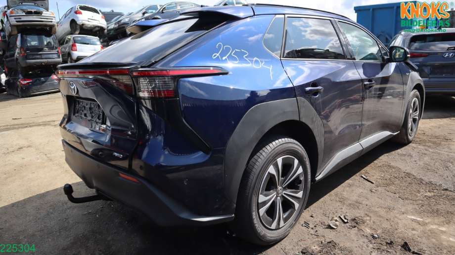 Toyota bZ4X 2022-->> , Motorkode: , Girkassekode: 