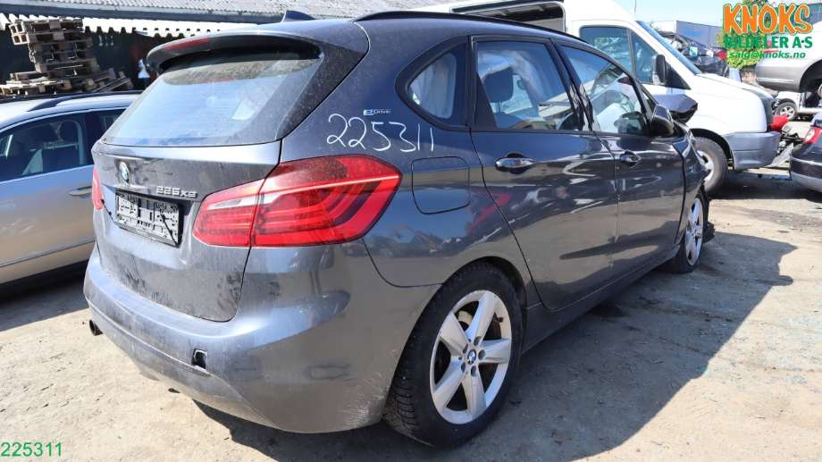 BMW 2-Serie 2014-2021 (F22/F23) (F22/F23), Motorkode: B38-A15A, Girkassekode: 