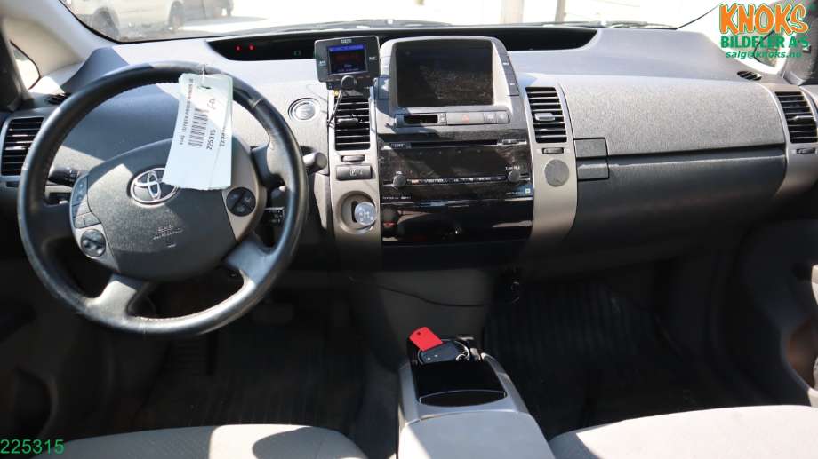 Toyota Prius 2004-2009 (Type II) (COMBI) (COMBI), Motorkode: 1NZ-FXE, Girkassekode: