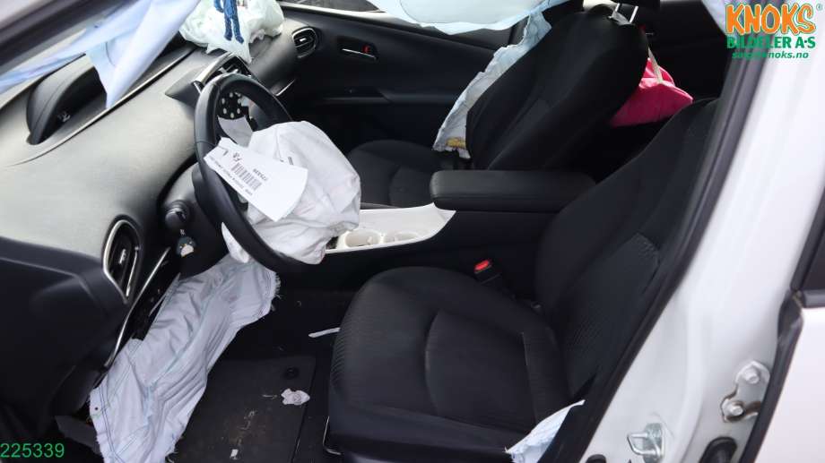 Toyota Prius 2016-2023 (Type IV) (combi) (combi), Motorkode: 2ZR-FXE, Girkassekode: P610