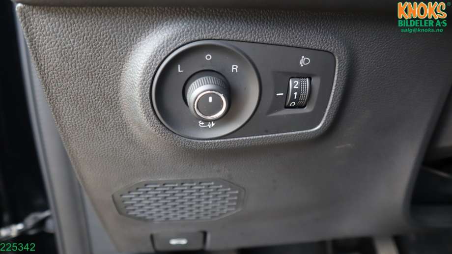 MG ZS EV 2022-->> (Type I, Fase 2) , Motorkode: TZ204XS1152, Girkassekode: