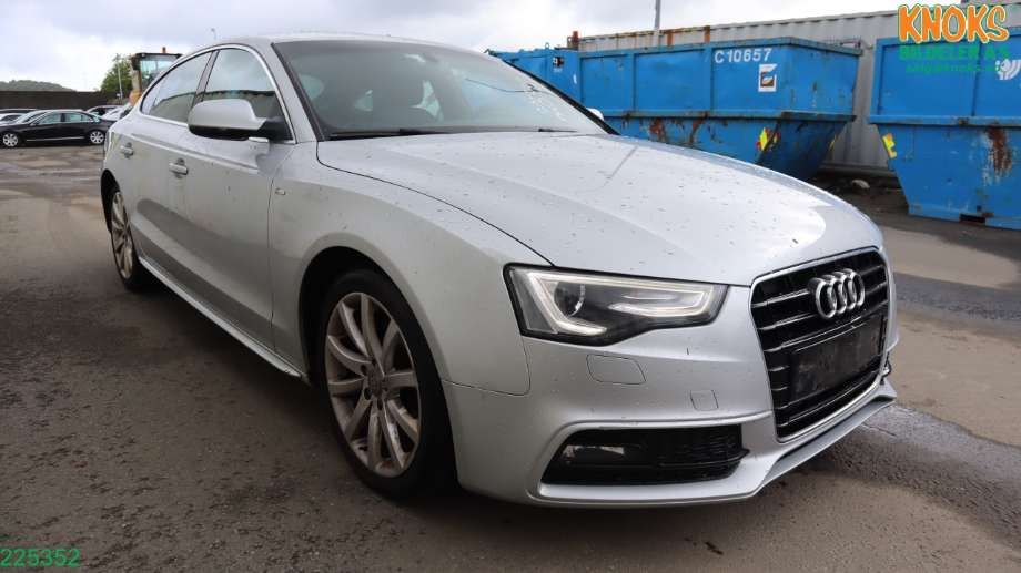 Audi A5 2007-2016 (Type I) , Motorkode: CGLC, Girkassekode: NRJ