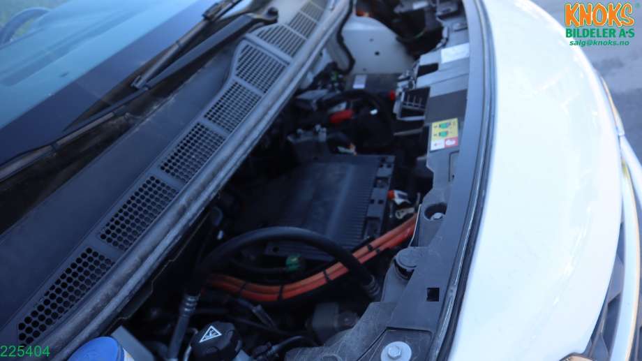 Opel Vivaro C 2020-->> , Motorkode: ZKX, Girkassekode: 