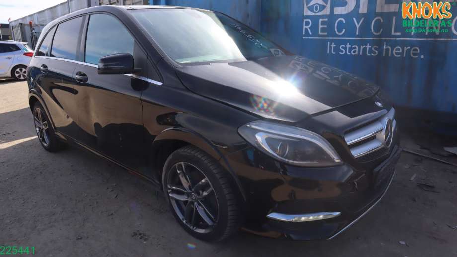 Mercedes B-Klasse 2011-2018 (W246) (W246), Motorkode: M270.920, Girkassekode: 