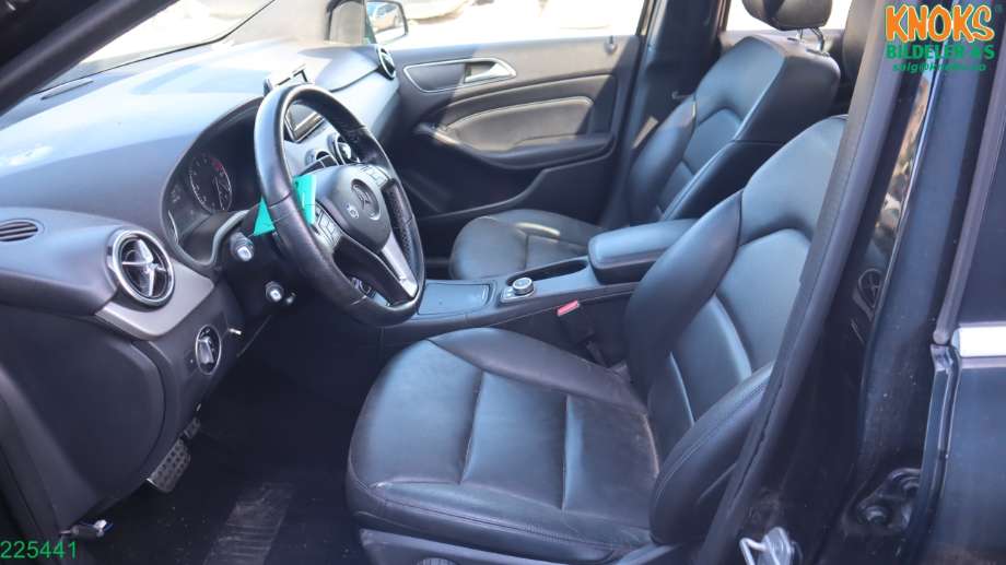 Mercedes B-Klasse 2011-2018 (W246) (W246), Motorkode: M270.920, Girkassekode: 