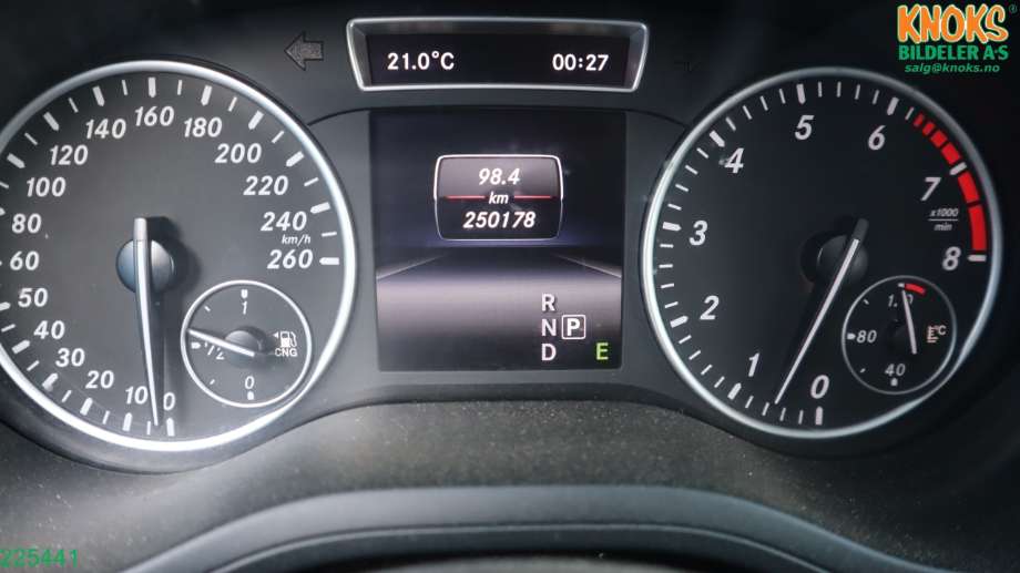 Mercedes B-Klasse 2011-2018 (W246) (W246), Motorkode: M270.920, Girkassekode: 