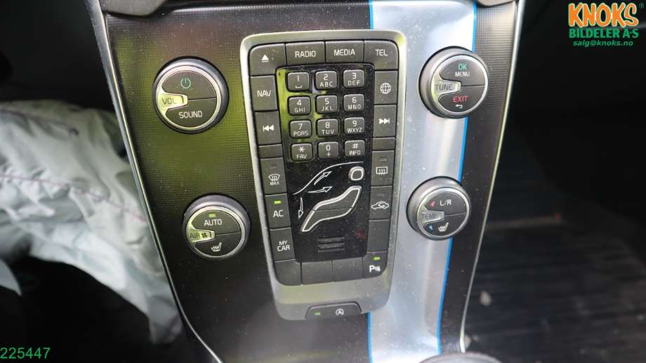 Volvo V40 2012-2019 , Motorkode: D4162T, Girkassekode: 