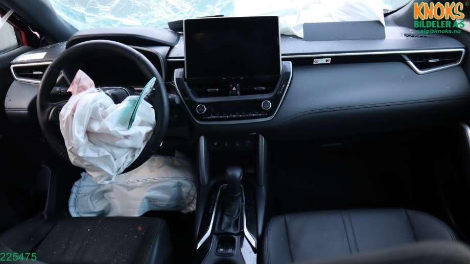 Toyota Corolla Cross 2022-->> delebil , Motorkode: M20A-FXS, Girkassekode: