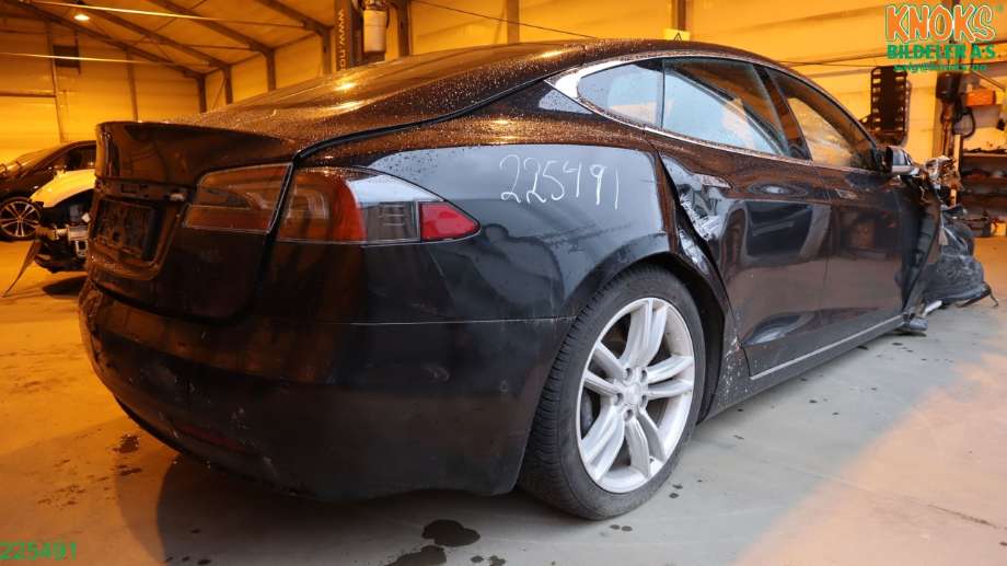 Tesla Model S 2016-2021 (Fase 2) , Motorkode: L1S, Girkassekode: