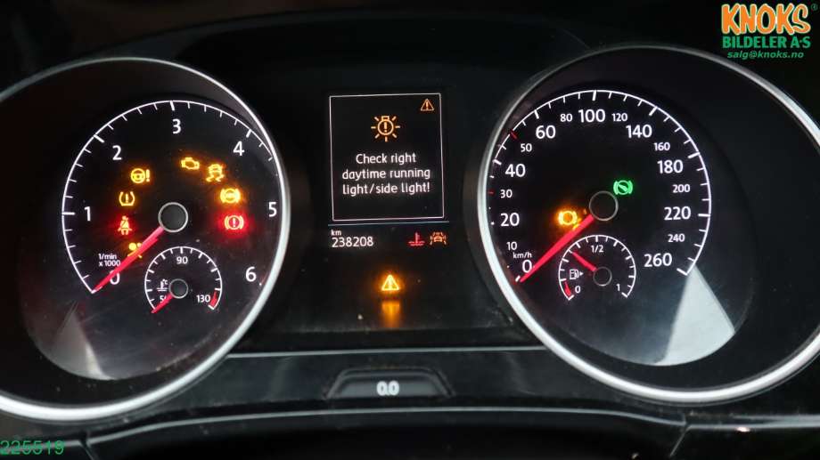 VW Touran 2015-2021 (Type II) , Motorkode: DFGA, Girkassekode: SGG