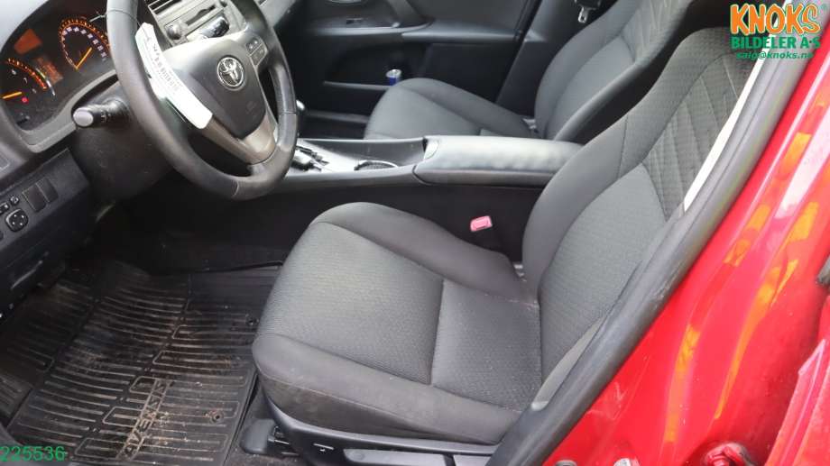 Toyota Avensis 2009-2015 (Type III, Fase 1) , Motorkode: 2ZR-FAE, Girkassekode: K311