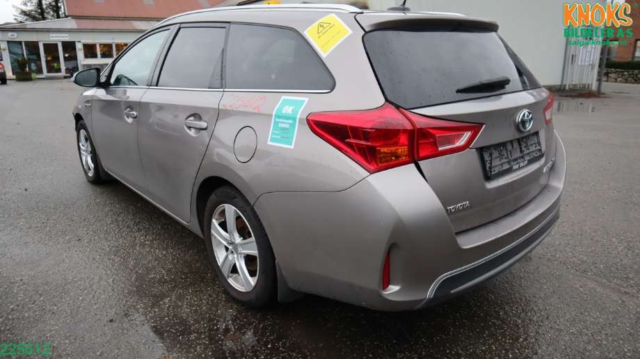 Toyota Auris 2015-2019 (Type II, Fase 2) , Motorkode: 2ZR-FXE, Girkassekode: P410