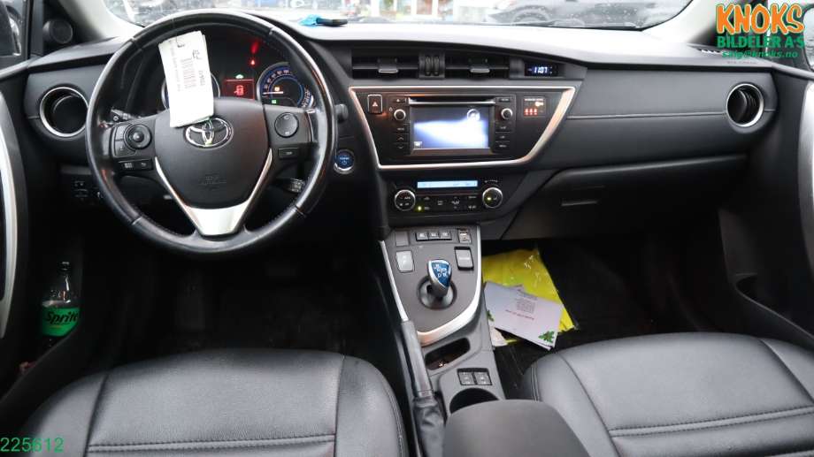 Toyota Auris 2015-2019 (Type II, Fase 2) , Motorkode: 2ZR-FXE, Girkassekode: P410