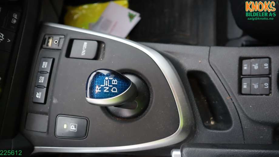 Toyota Auris 2015-2019 (Type II, Fase 2) , Motorkode: 2ZR-FXE, Girkassekode: P410