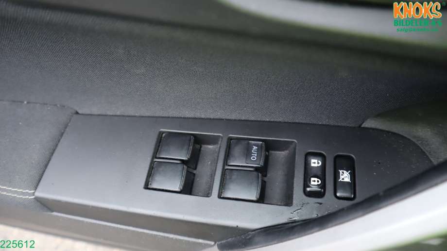 Toyota Auris 2015-2019 (Type II, Fase 2) , Motorkode: 2ZR-FXE, Girkassekode: P410